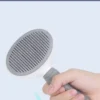 Self-cleaning Comb